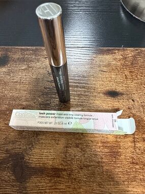 Clinique Lash Power Mascara in Black with Silver Cap